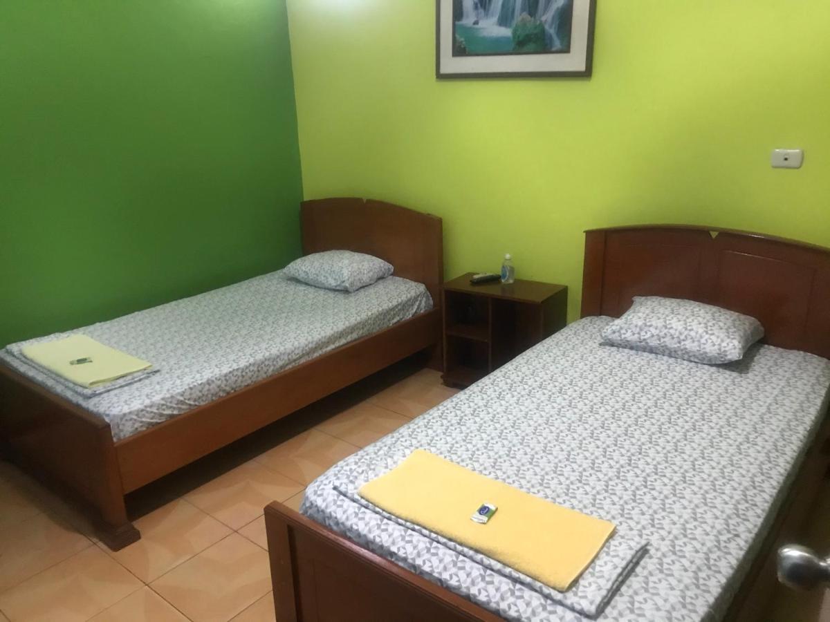 Amazon Dream Hostel With Ac And Starlink Икитос Экстерьер фото